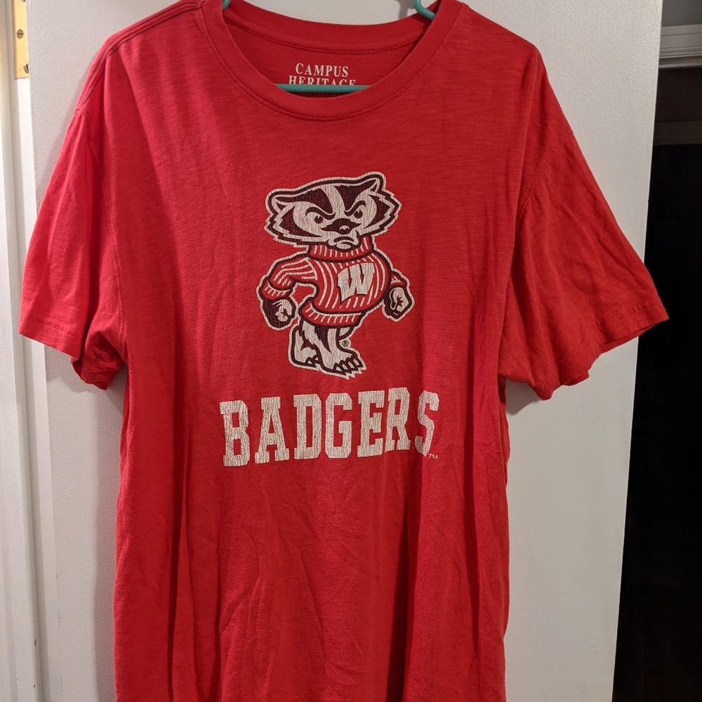 Intentionally Vintage Wisconsin Badgers t shirt